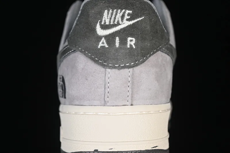 All categories Nk Air Force 1 Air Force series Nk Air Force 1 Low Air Force low-top Nike Air Force 1'07 Low North Face co-branded functional and cool Air Force 1 low-top casual sneakers KL1688-005